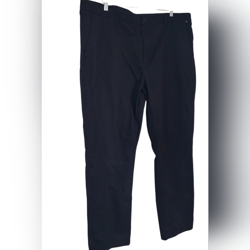 Izod Men's Black Chinos